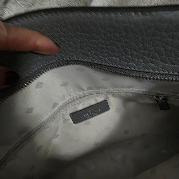 Kate Spade's Pebbled Leather Mulberry Tote/ Crossbody/Shoulder Bag In Grey. - Picture 9 of 16